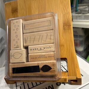 Stampin' Up! Wooden Stamp Set - Natural and Black